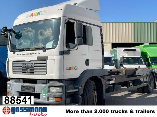 MAN TGM 18.330 4X2 LL, Fahrschulausstattung - Container transporter/ Swap body truck: picture 1 MAN TGM 18.330 4X2 LL, Fahrschulausstattung - Container transporter/ Swap body truck: picture 1