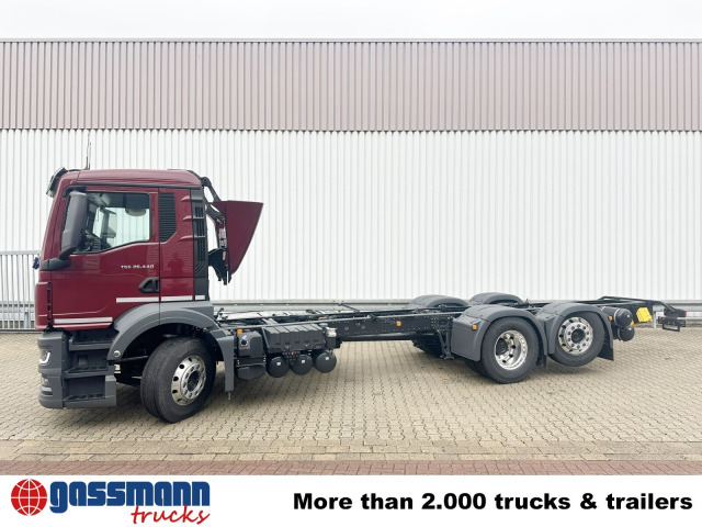 New Cab chassis truck MAN TGS 26.440 6x2-4 LL CH, Lenk-/Liftachse, Navi,: picture 14
