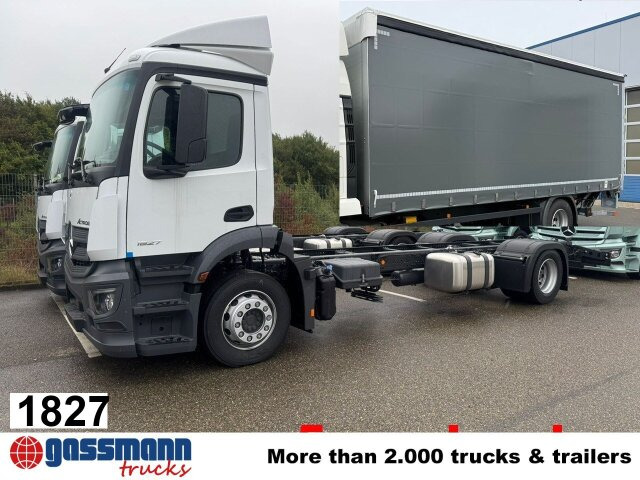Mercedes-Benz Actros 1827/30 L 4x2, Gardine, LBW - Dropside/ Flatbed truck: picture 1 Mercedes-Benz Actros 1827/30 L 4x2, Gardine, LBW - Dropside/ Flatbed truck: picture 1