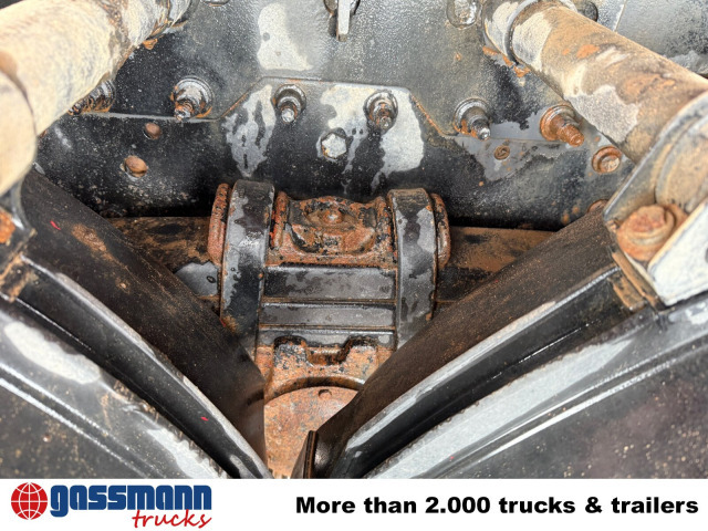 Cab chassis truck Mercedes-Benz Actros 2646 K 6x4, Retarder: picture 13