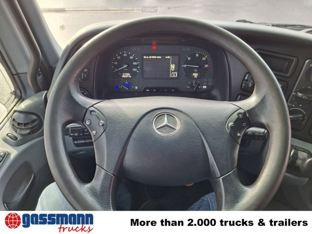 Mercedes-Benz Actros 4146 K 8x4/4, Retarder, Kran Hiab XS 477 - Hook lift truck, Crane truck: picture 4 Mercedes-Benz Actros 4146 K 8x4/4, Retarder, Kran Hiab XS 477 - Hook lift truck, Crane truck: picture 4