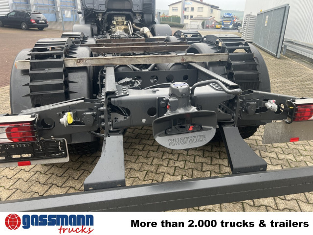 Mercedes-Benz Arocs 3251 L 8x4/4, Motorabtrieb - Hook lift truck: picture 5 Mercedes-Benz Arocs 3251 L 8x4/4, Motorabtrieb - Hook lift truck: picture 5
