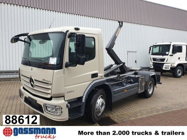 Mercedes-Benz Atego 1224 K 4x2 - Hook lift truck: picture 1 Mercedes-Benz Atego 1224 K 4x2 - Hook lift truck: picture 1