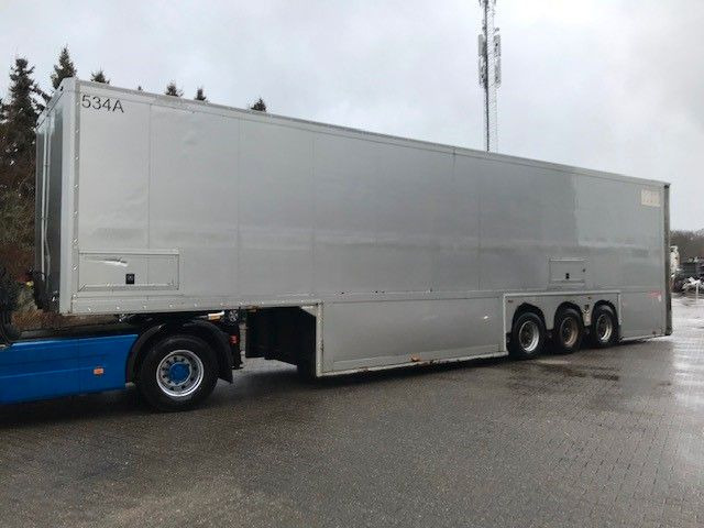 Langendorf Doppeldecker-Rennanhänger mit Hebebühne - Closed box semi-trailer: picture 1 Langendorf Doppeldecker-Rennanhänger mit Hebebühne - Closed box semi-trailer: picture 1