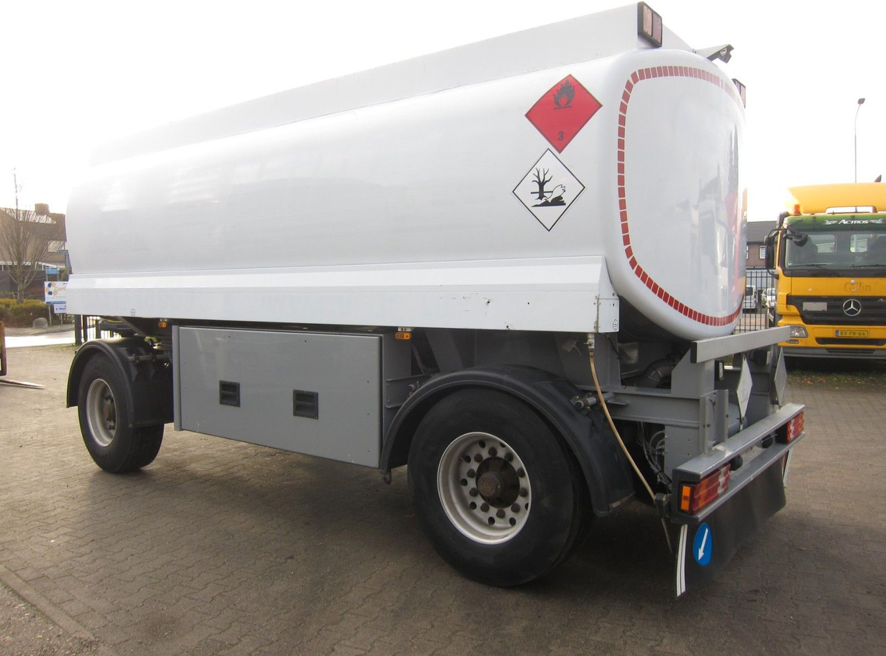 Lindner & Fischer 18400ltr 3 Kammern Oben-Unten - Tank trailer: picture 4 Lindner & Fischer 18400ltr 3 Kammern Oben-Unten - Tank trailer: picture 4