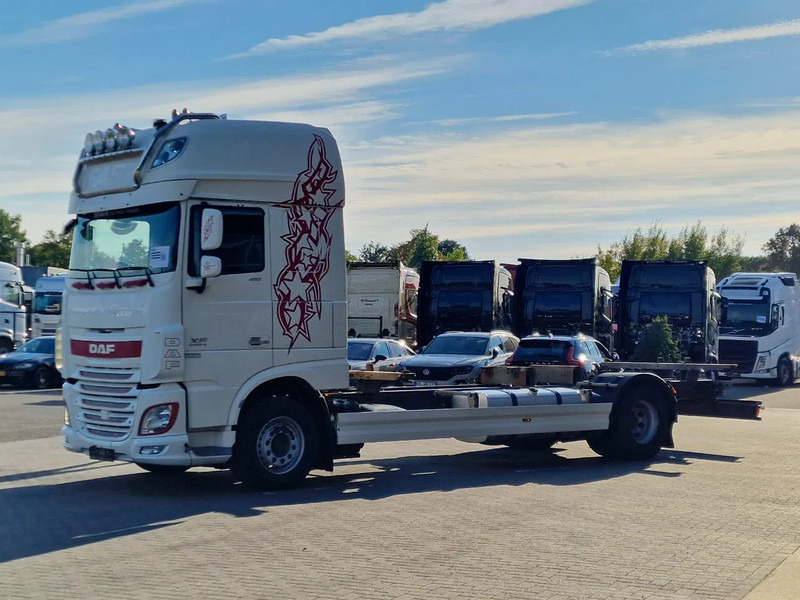 DAF XF 410 SuperSpaceCab 4x2 BDF - Retarder - Full air - 5.70 WB - Container transporter/ Swap body truck: picture 3 DAF XF 410 SuperSpaceCab 4x2 BDF - Retarder - Full air - 5.70 WB - Container transporter/ Swap body truck: picture 3