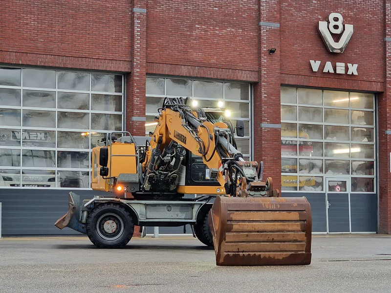 Liebherr A916 - 110 KW - Central Greasing - Camera - Wheel excavator: picture 4 Liebherr A916 - 110 KW - Central Greasing - Camera - Wheel excavator: picture 4