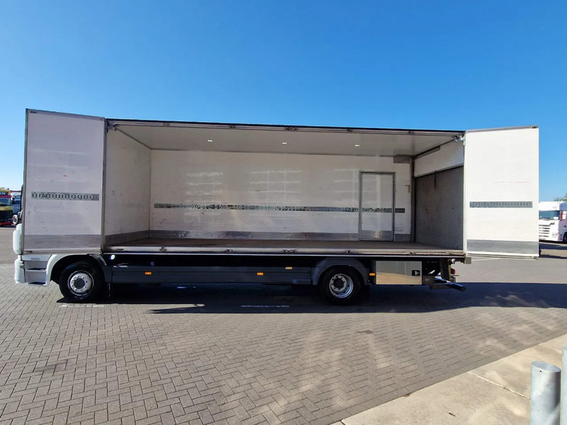 Mercedes-Benz Atego 1524 Box with sidedoors - Zepro loadlift - Full air - Euro 6 - Automatic - Camera system - Box truck: picture 5 Mercedes-Benz Atego 1524 Box with sidedoors - Zepro loadlift - Full air - Euro 6 - Automatic - Camera system - Box truck: picture 5