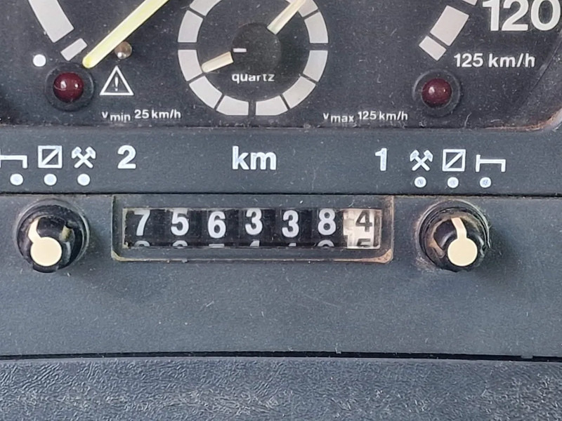 Tipper Scania T124-420 6x4 - Tipper - Retarder - Full steel - HUB Reduction - Manual gearbox: picture 15