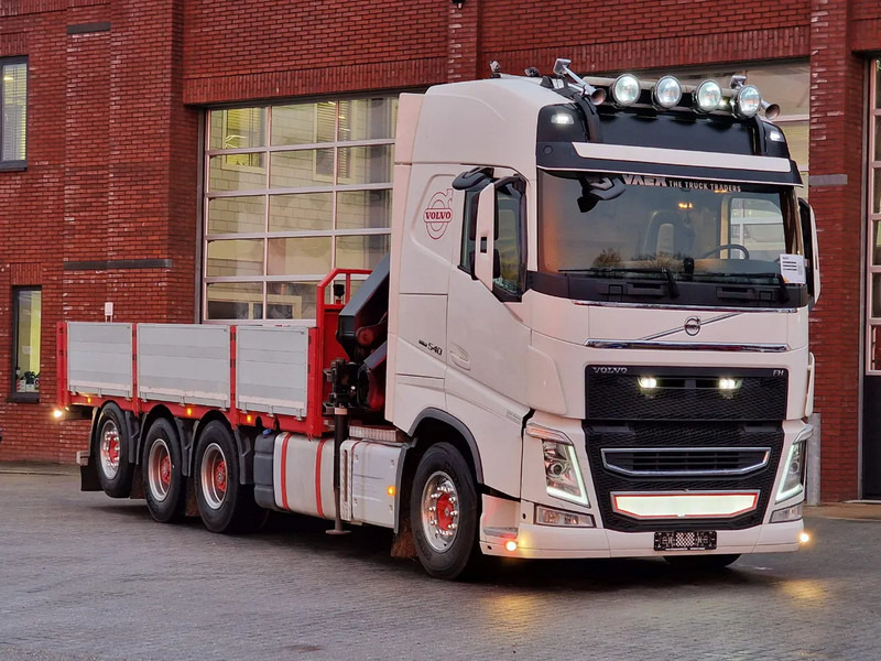 Volvo FH 13.540 8x4*4 - HMF2620 K6 Crane 2017 with remote - Retarder - HUB reduction - Crane truck: picture 2 Volvo FH 13.540 8x4*4 - HMF2620 K6 Crane 2017 with remote - Retarder - HUB reduction - Crane truck: picture 2