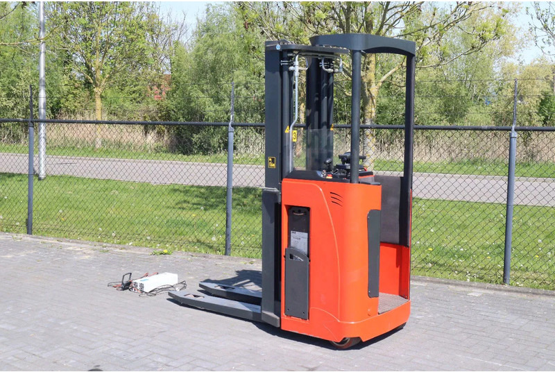 Actil L 1350 | TRIPLEX | SIDESHIFT - Reach truck: picture 3 Actil L 1350 | TRIPLEX | SIDESHIFT - Reach truck: picture 3