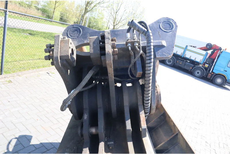 Bucket for Construction machinery Agder TILT BUCKET | GRADING BUCKET | S90 - G90 | 2000 L: picture 13