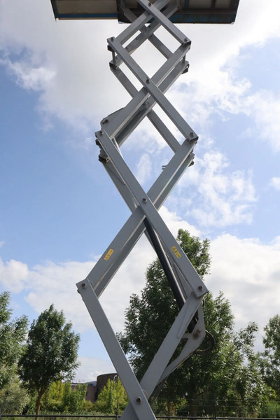 Scissor lift Genie GS-3369 RT | 12 METER | 454 kg: picture 10