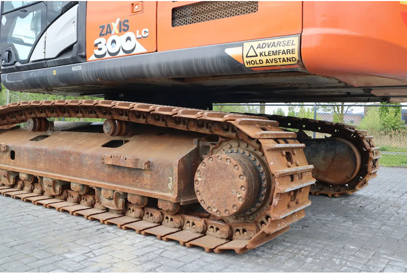 Crawler excavator Hitachi ZX300 LC-6 | ROTOTILT | BUCKET | GPS: picture 7