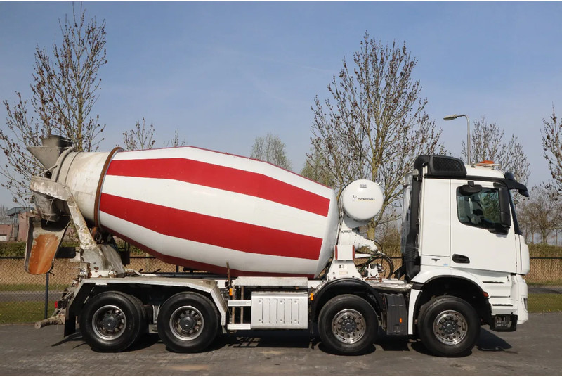 Mercedes-Benz Arocs 3251 | 8X4 | INTERMIX 10M3 | BIG AXLES | EURO 6 - Concrete mixer truck: picture 4 Mercedes-Benz Arocs 3251 | 8X4 | INTERMIX 10M3 | BIG AXLES | EURO 6 - Concrete mixer truck: picture 4