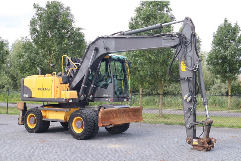 Volvo EW160 C | QUICK COUPLER | ELEVATING CABIN | UMSCHLAG - Wheel excavator: picture 5 Volvo EW160 C | QUICK COUPLER | ELEVATING CABIN | UMSCHLAG - Wheel excavator: picture 5