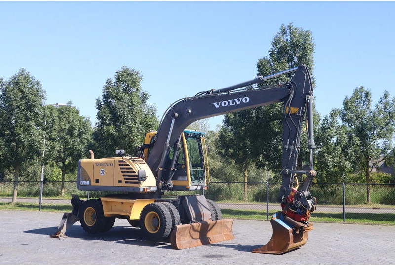 Volvo EW160B | EW 160 B | TILT ROTATOR | BUCKET | OUTRIGGERS | BLADE - Wheel excavator: picture 5 Volvo EW160B | EW 160 B | TILT ROTATOR | BUCKET | OUTRIGGERS | BLADE - Wheel excavator: picture 5