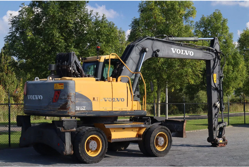 Volvo EW160C | EW 160 C | LIFT CAB | DOZERBLADE | QUICK COUPLER leasing Volvo EW160C | EW 160 C | LIFT CAB | DOZERBLADE | QUICK COUPLER: picture 6 Volvo EW160C | EW 160 C | LIFT CAB | DOZERBLADE | QUICK COUPLER leasing Volvo EW160C | EW 160 C | LIFT CAB | DOZERBLADE | QUICK COUPLER: picture 6