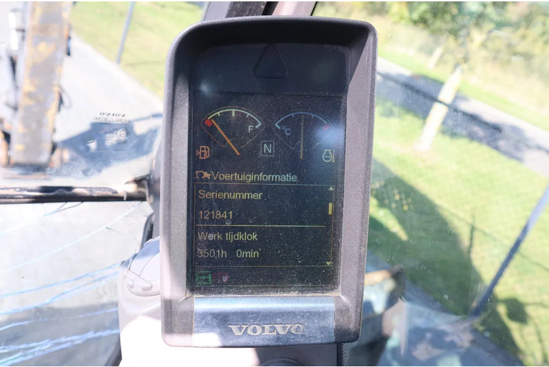 Volvo EW160C | EW 160 C | LIFT CAB | DOZERBLADE | QUICK COUPLER leasing Volvo EW160C | EW 160 C | LIFT CAB | DOZERBLADE | QUICK COUPLER: picture 18 Volvo EW160C | EW 160 C | LIFT CAB | DOZERBLADE | QUICK COUPLER leasing Volvo EW160C | EW 160 C | LIFT CAB | DOZERBLADE | QUICK COUPLER: picture 18