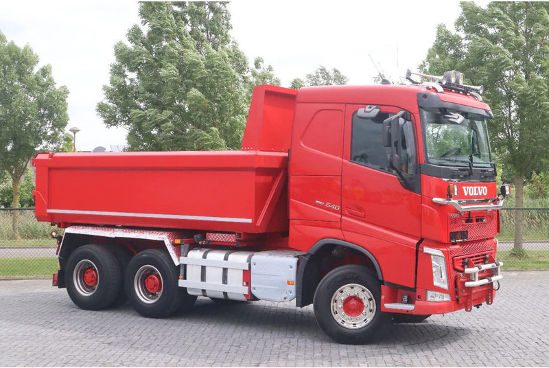 Volvo FH 540 | 6X4 | RETARDER | BIG AXLES | EURO 6 - Tipper: picture 3 Volvo FH 540 | 6X4 | RETARDER | BIG AXLES | EURO 6 - Tipper: picture 3