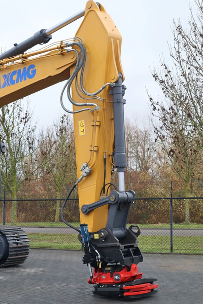 Crawler excavator XCMG XE300E | ROTOTILT R8 | CE | CUMMINS STAGE V | FULL OPTION: picture 12 Crawler excavator XCMG XE300E | ROTOTILT R8 | CE | CUMMINS STAGE V | FULL OPTION: picture 12