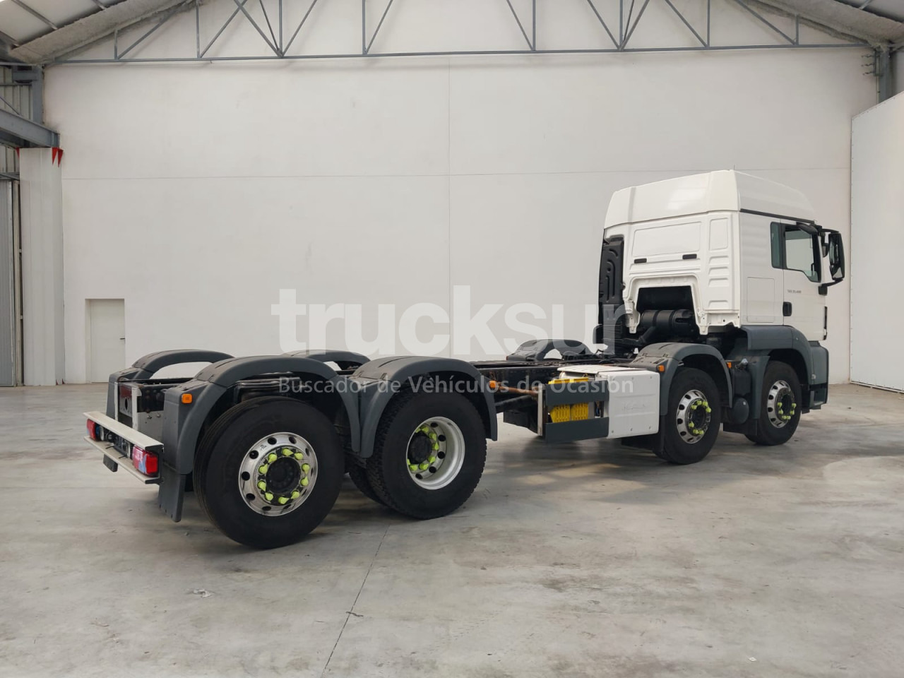 MAN TGS35.400 8X2*6 - Cab chassis truck: picture 4 MAN TGS35.400 8X2*6 - Cab chassis truck: picture 4