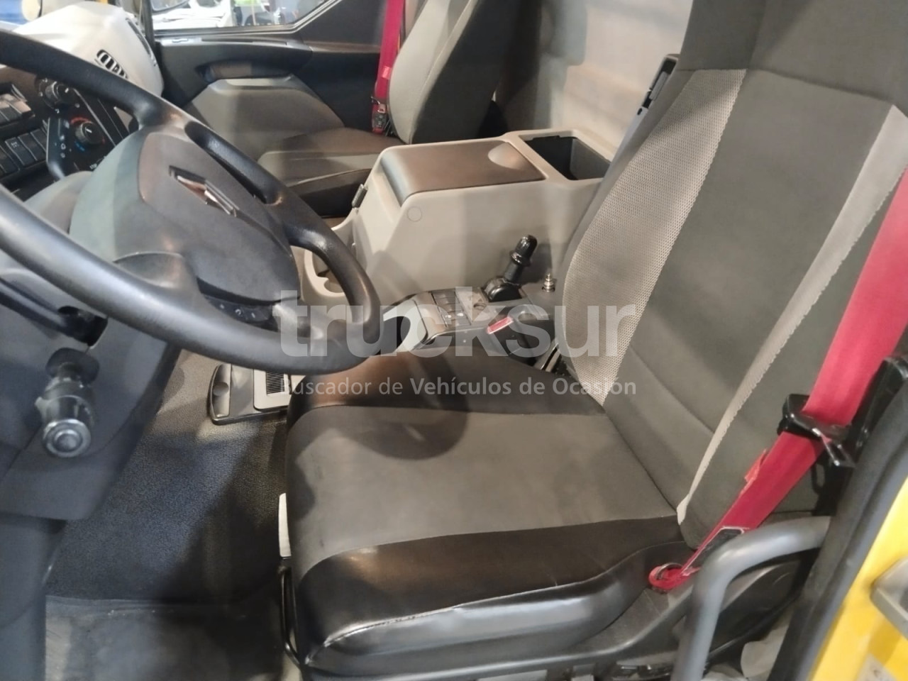 Box truck RENAULT D280.18: picture 29 Box truck RENAULT D280.18: picture 29