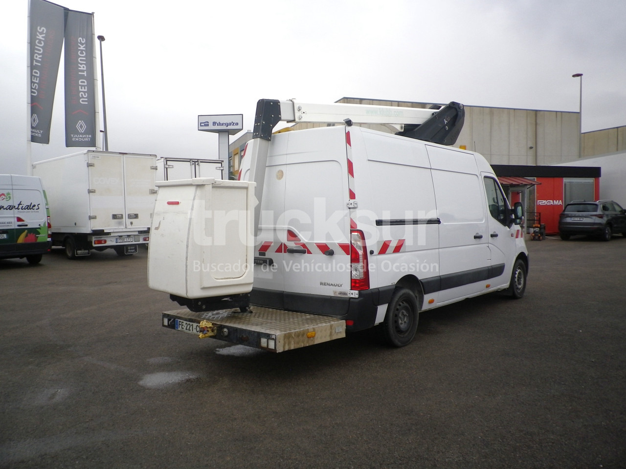 RENAULT MASTER 130.35 CESTA - Box van: picture 4 RENAULT MASTER 130.35 CESTA - Box van: picture 4