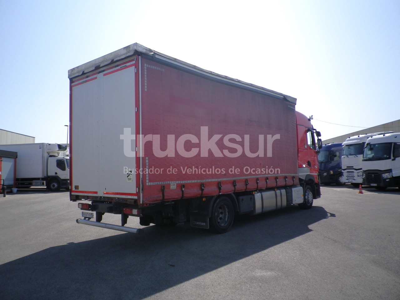 RENAULT T480 HIGH SLEEPER CAB - Curtainsider truck: picture 4 RENAULT T480 HIGH SLEEPER CAB - Curtainsider truck: picture 4