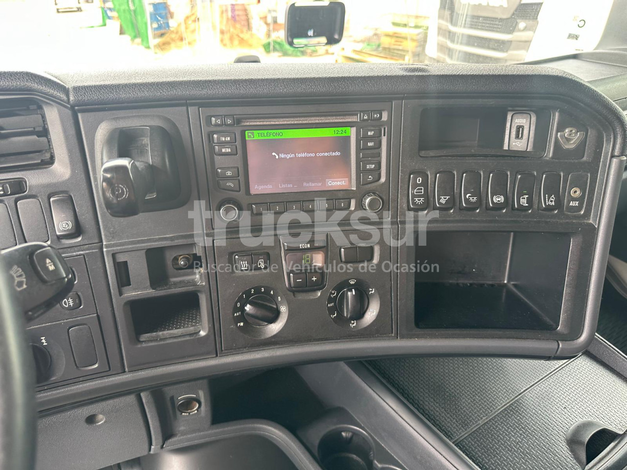 SCANIA R580 - Tractor unit: picture 5 SCANIA R580 - Tractor unit: picture 5
