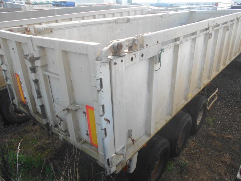 Tipper semi-trailer Benalu: picture 6