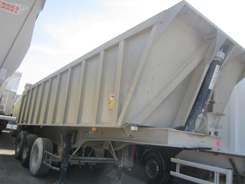 Benalu - Tipper semi-trailer: picture 1 Benalu - Tipper semi-trailer: picture 1