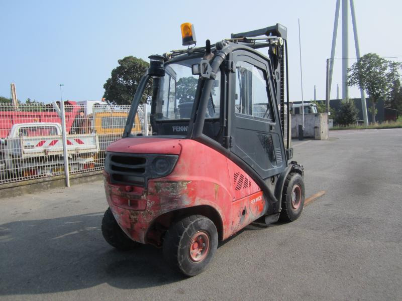Fenwick H30 - Diesel forklift: picture 3 Fenwick H30 - Diesel forklift: picture 3