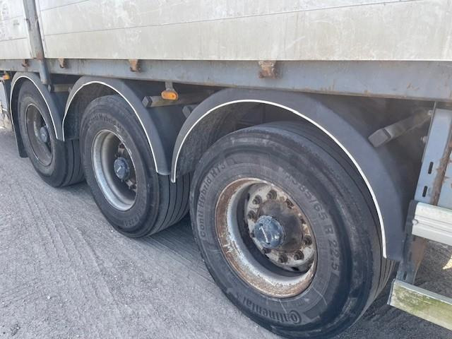 GT TRAILERS - Dropside/ Flatbed semi-trailer: picture 4 GT TRAILERS - Dropside/ Flatbed semi-trailer: picture 4