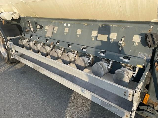 General Trailers - Tank semi-trailer: picture 5 General Trailers - Tank semi-trailer: picture 5