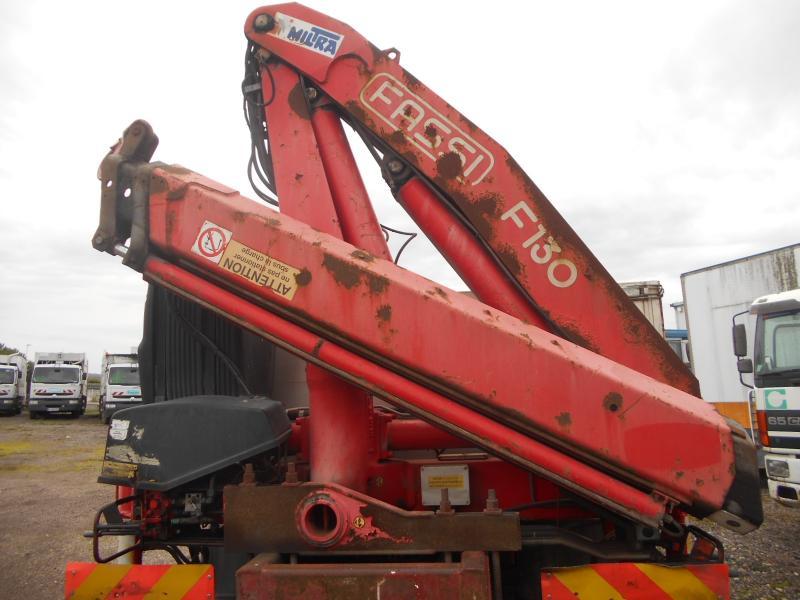 Dropside/ Flatbed truck Iveco Eurotrakker 330E34: picture 6 Dropside/ Flatbed truck Iveco Eurotrakker 330E34: picture 6