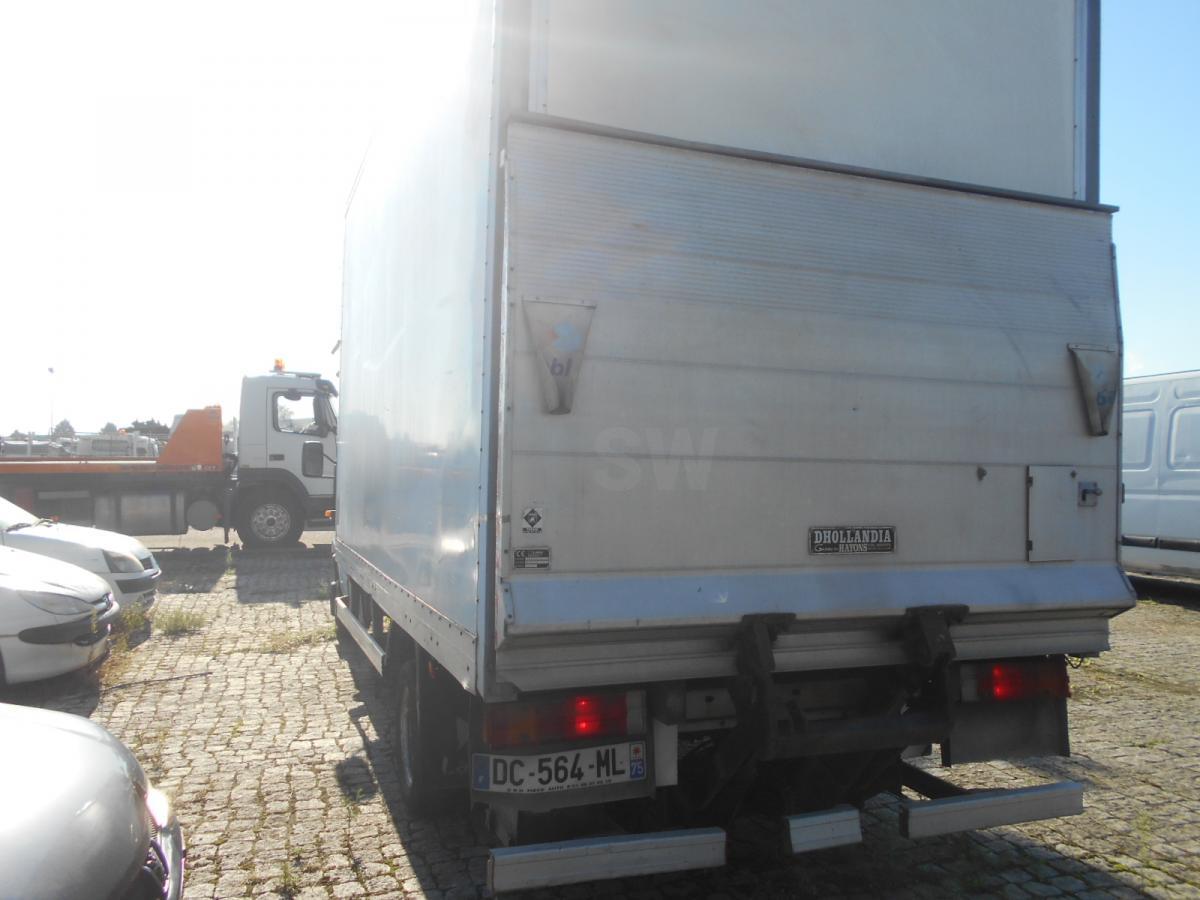 Mercedes 411 - Box van: picture 5 Mercedes 411 - Box van: picture 5