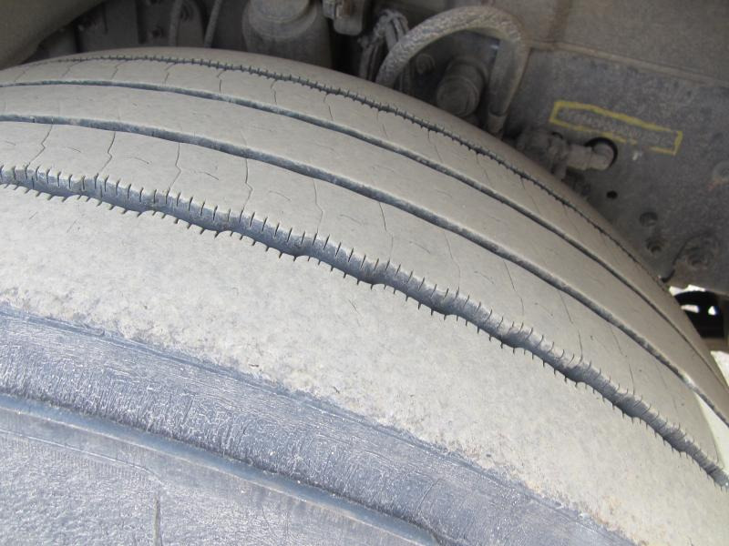 Renault Premium 430 DXI - Box truck: picture 5 Renault Premium 430 DXI - Box truck: picture 5