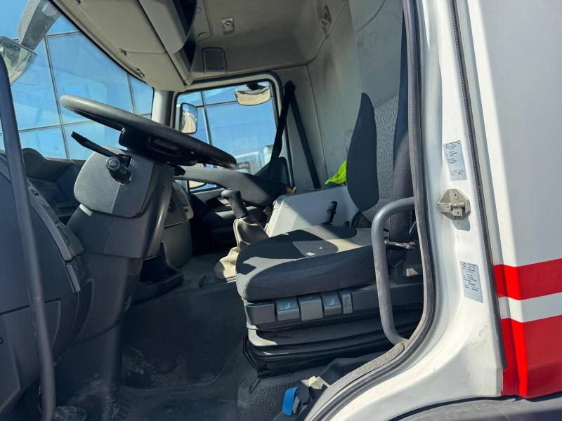 Tank truck for transportation of fuel Renault Premium: picture 19 Tank truck for transportation of fuel Renault Premium: picture 19