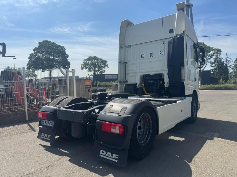 Tractor unit DAF XF105 510: picture 8
