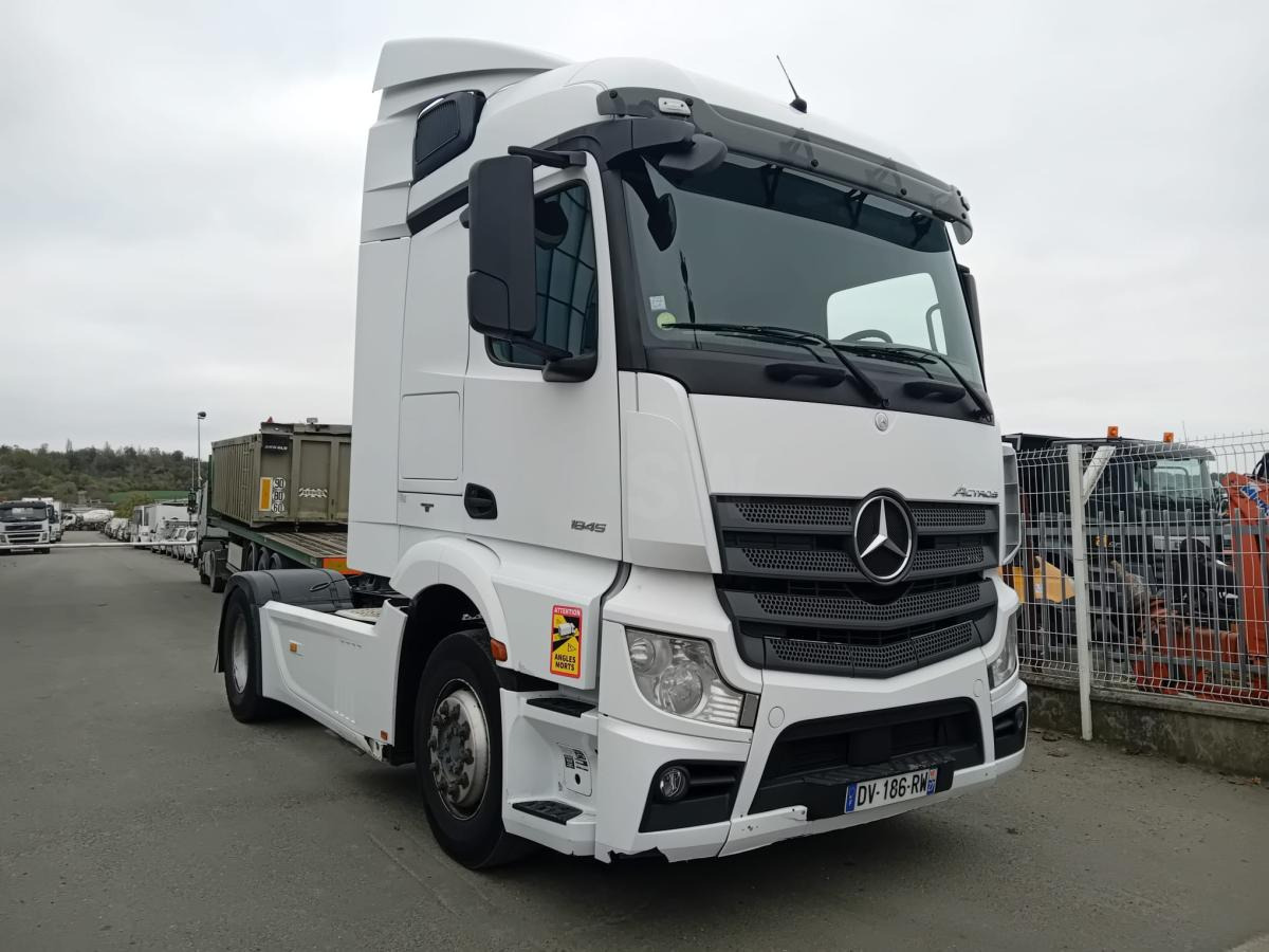 Mercedes Actros 1845 - Tractor unit: picture 1 Mercedes Actros 1845 - Tractor unit: picture 1