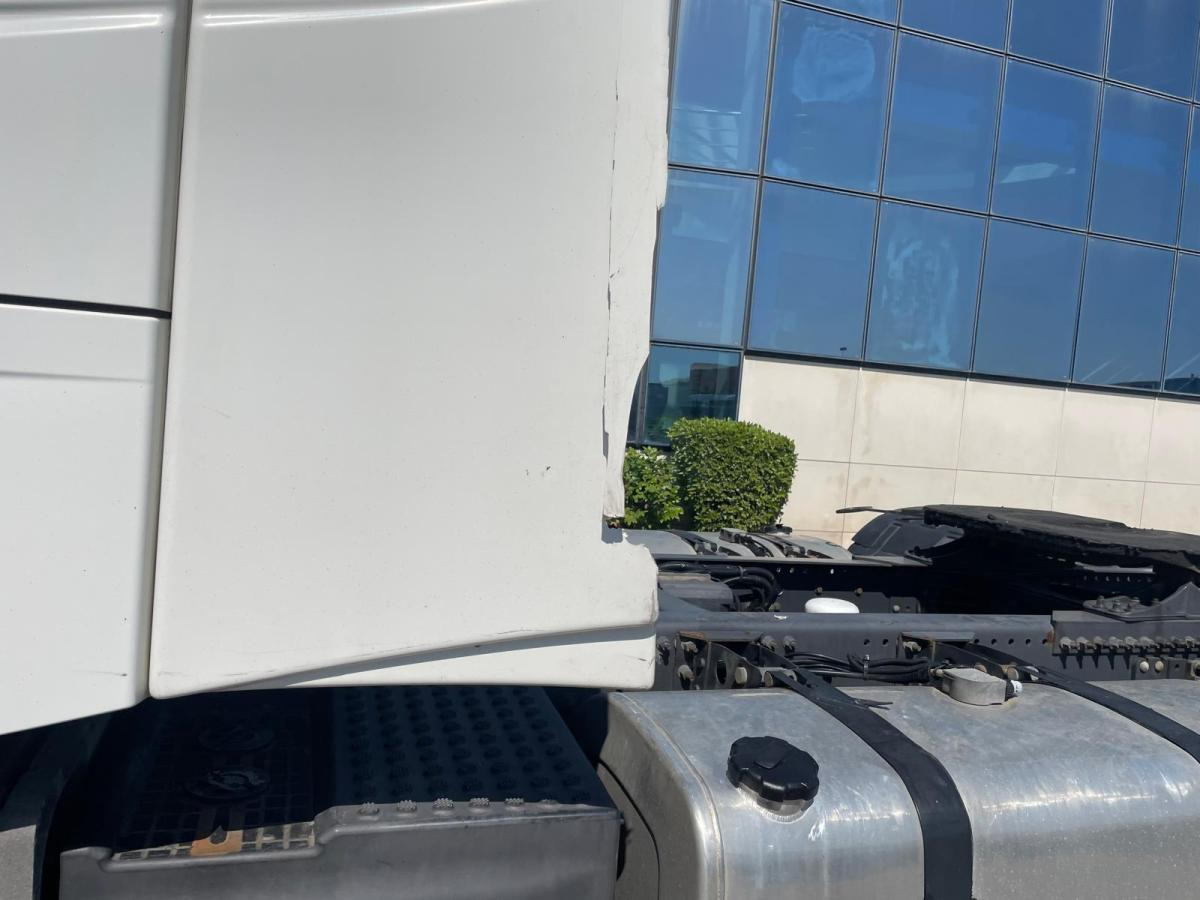 Tractor unit Volvo FH 500: picture 7