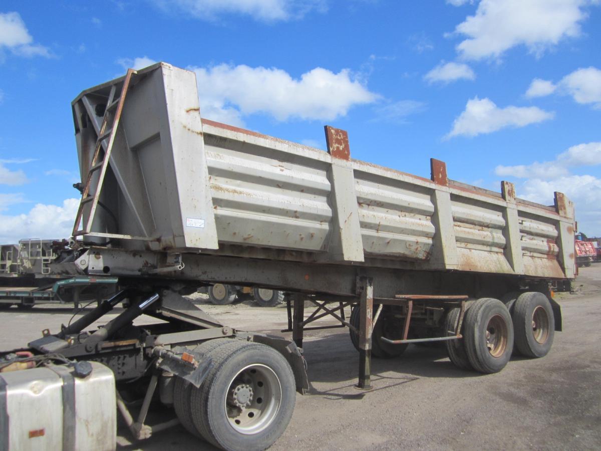Trailor - Tipper semi-trailer: picture 1 Trailor - Tipper semi-trailer: picture 1