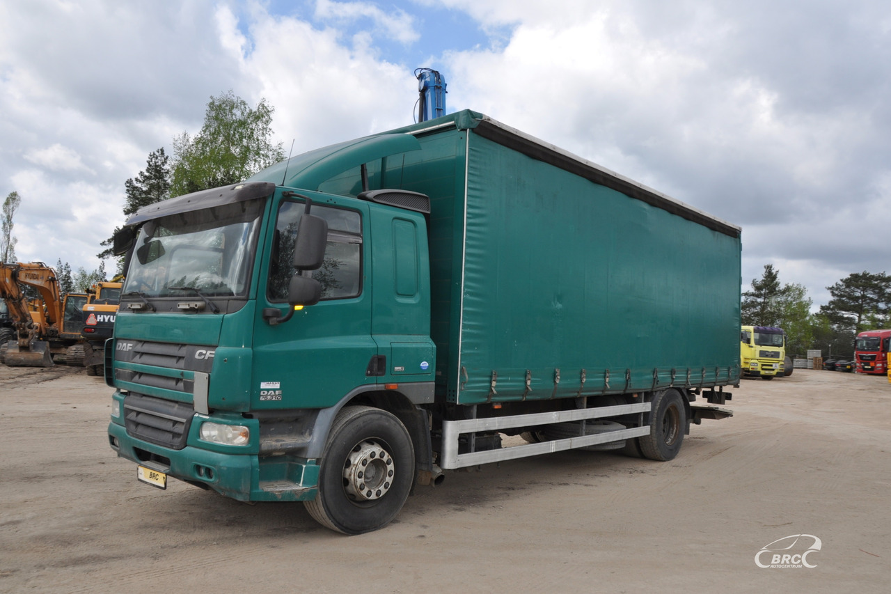 DAF CF 75.310 - Curtainsider truck: picture 1 DAF CF 75.310 - Curtainsider truck: picture 1
