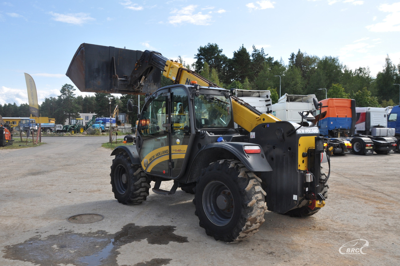 New Holland TH 7.42 - Telescopic wheel loader: picture 4 New Holland TH 7.42 - Telescopic wheel loader: picture 4