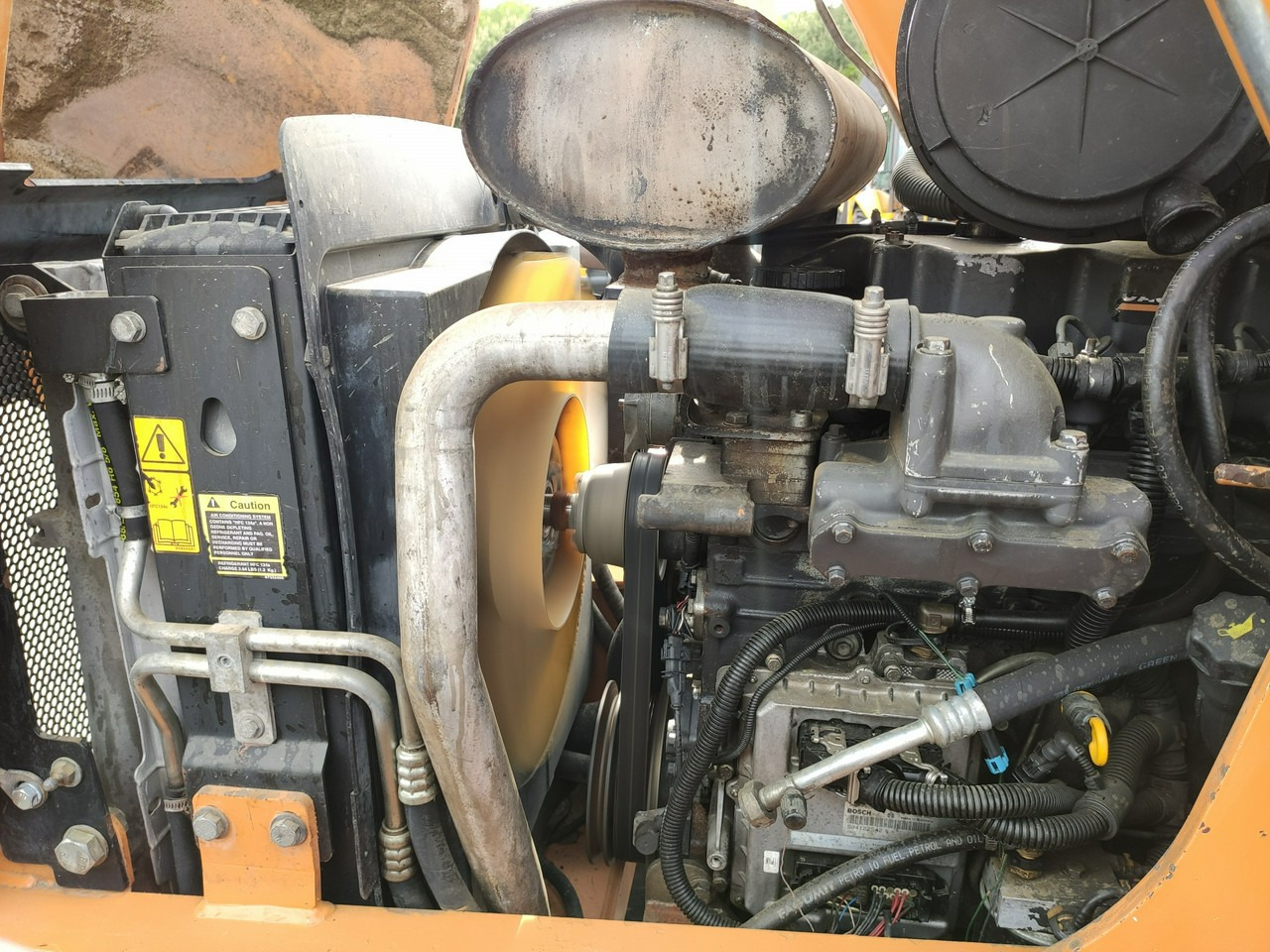 Backhoe loader Case 695SR2-4PS: picture 30
