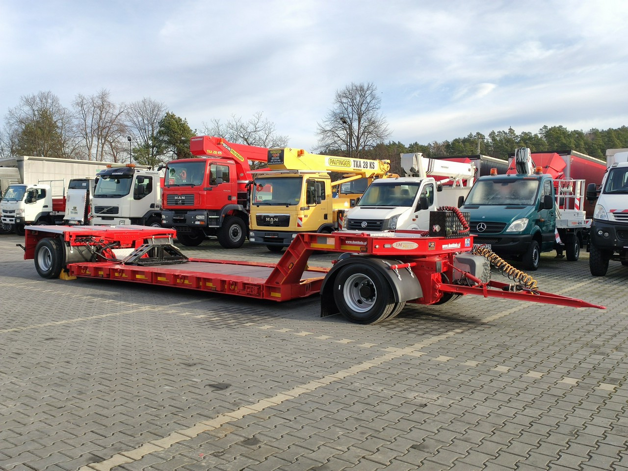 EMTECH 2 osiowa PCN 18 TIEFBETT Zagłębiana Rozciągana Oś Skrętna UNIKAT - Low loader semi-trailer: picture 3 EMTECH 2 osiowa PCN 18 TIEFBETT Zagłębiana Rozciągana Oś Skrętna UNIKAT - Low loader semi-trailer: picture 3