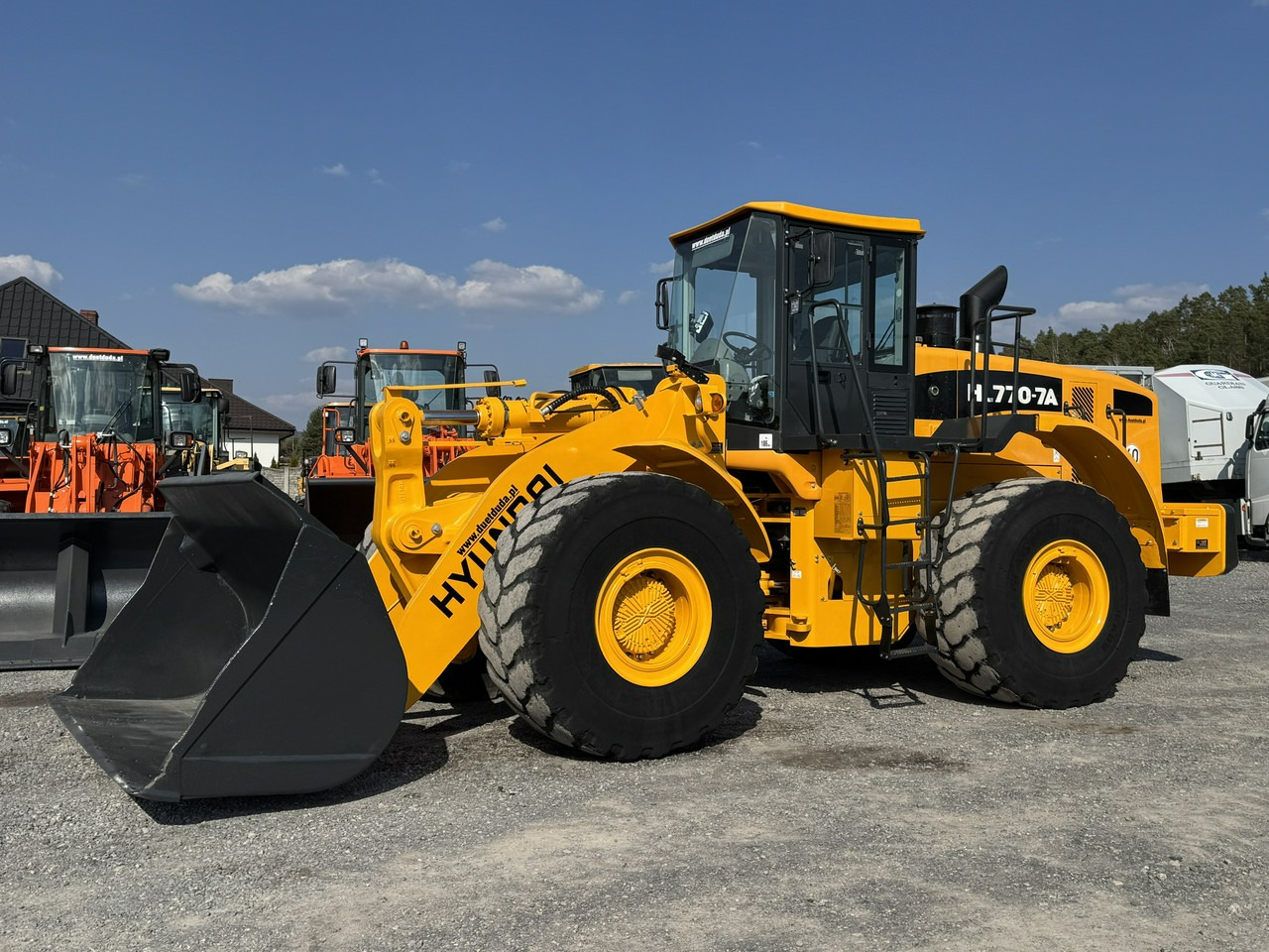 Wheel loader Hyundai HL770-7A: picture 6