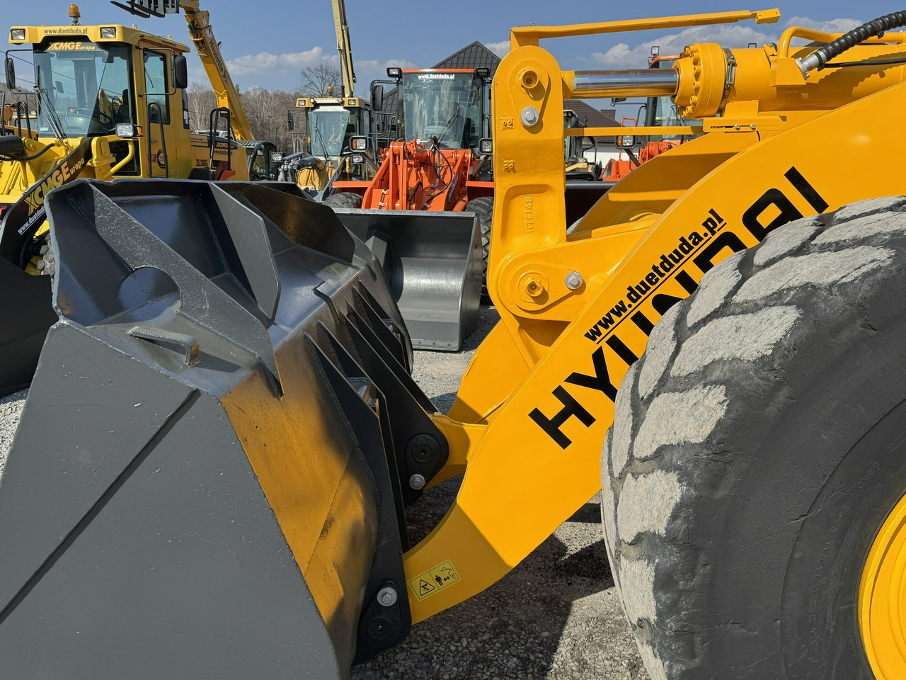 Wheel loader Hyundai HL770-7A: picture 10