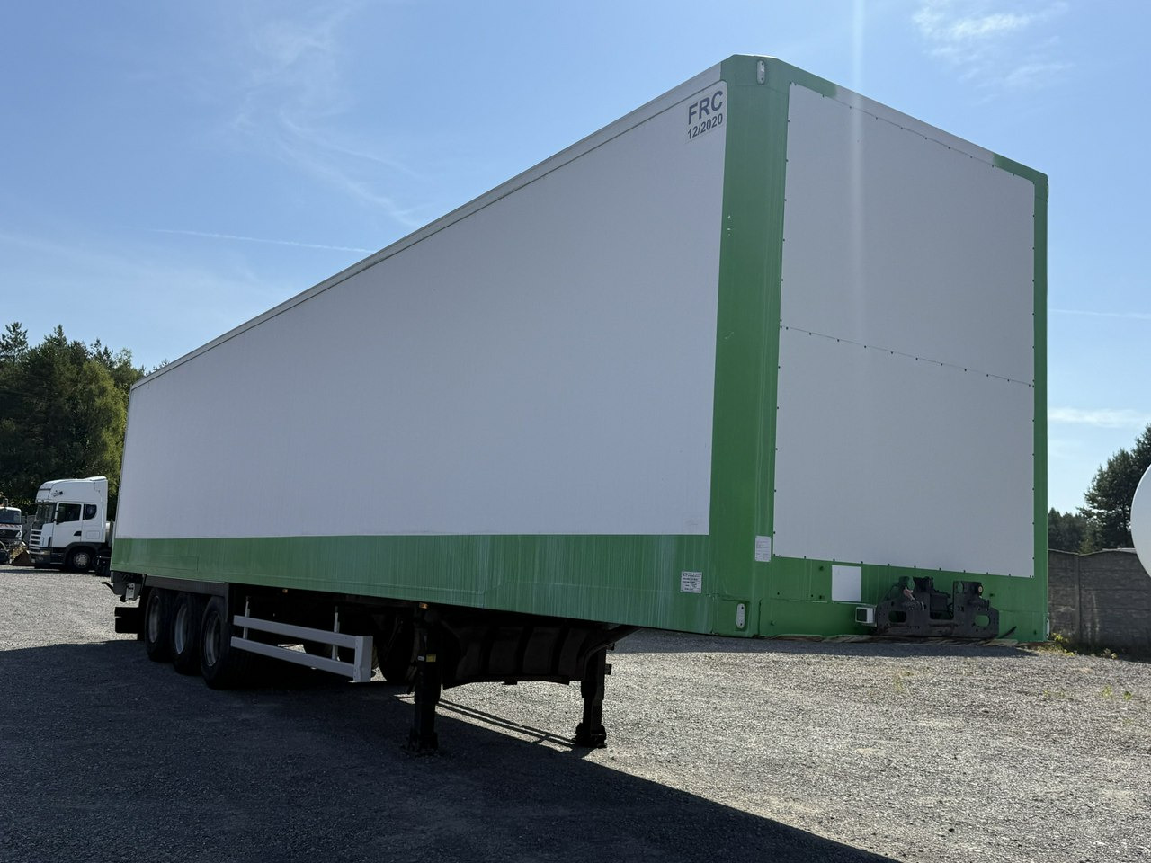 Lamberet SR2 Kontener Tył Drzwi Izoterma Chłodnia bez Agregatu - Isothermal semi-trailer: picture 4 Lamberet SR2 Kontener Tył Drzwi Izoterma Chłodnia bez Agregatu - Isothermal semi-trailer: picture 4